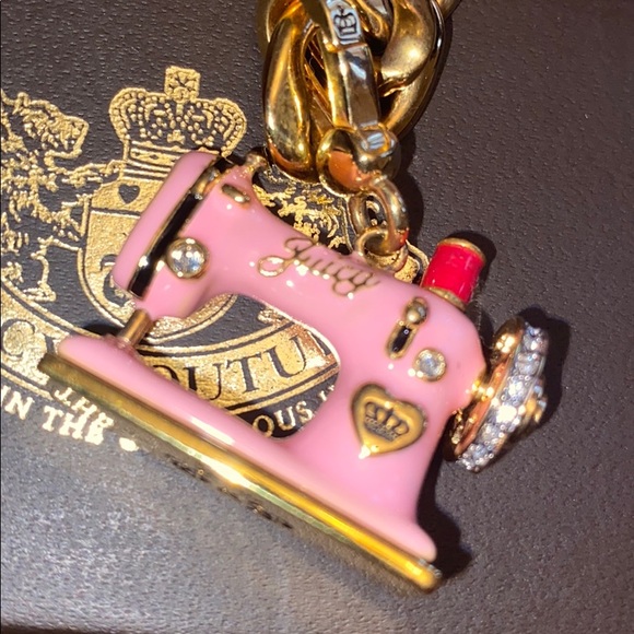 Juicy Couture SEWING MACHINE CHARM - Picture 3 of 11